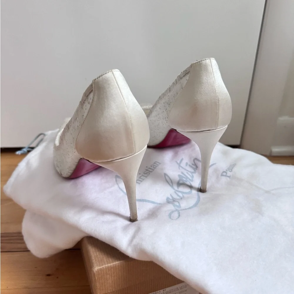 SOLD ‼️Christian Louboutin Kate Draperia 85 White Glitter Tulle Bridal Low Heel - Picture 9 of 16